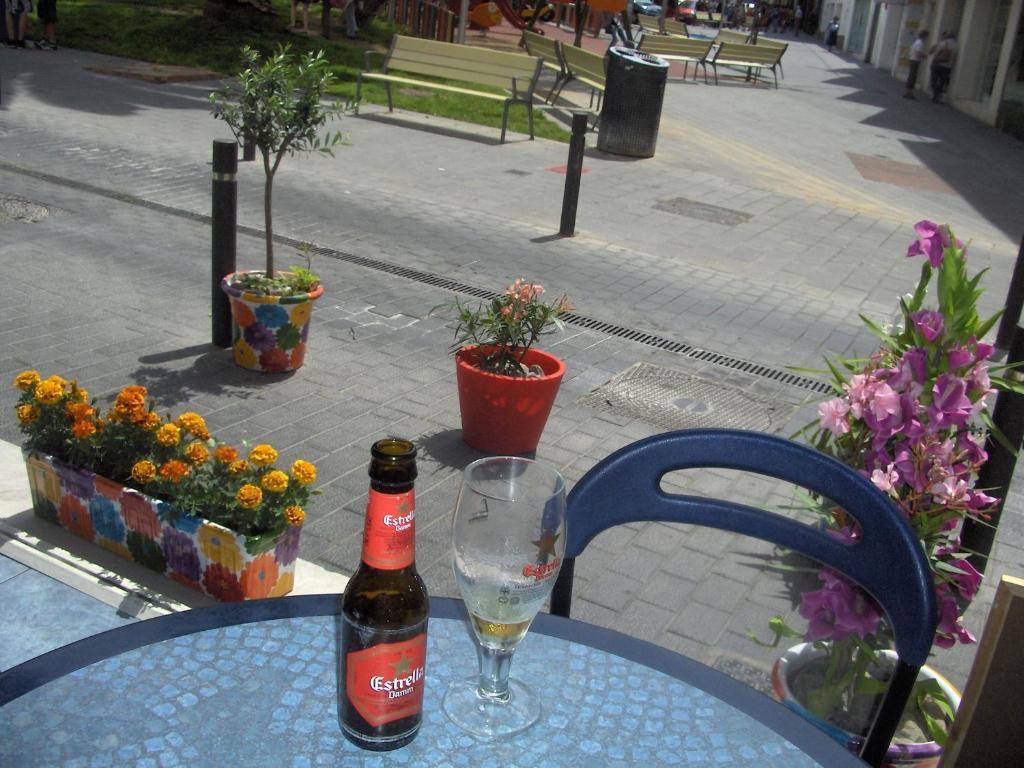 Hostal Puig Rom Roses Kültér fotó