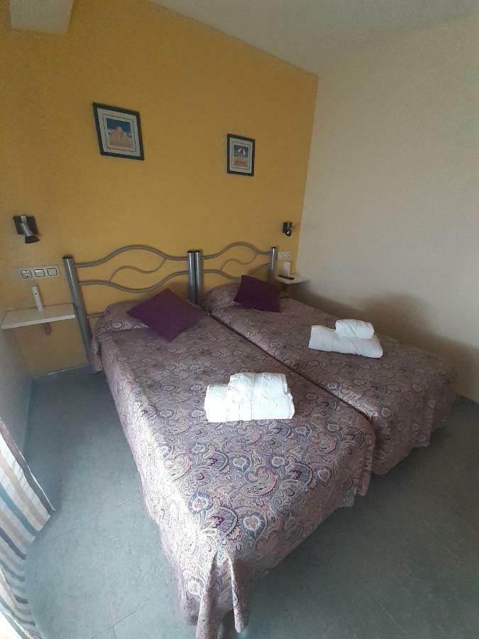 Hostal Puig Rom Roses Kültér fotó
